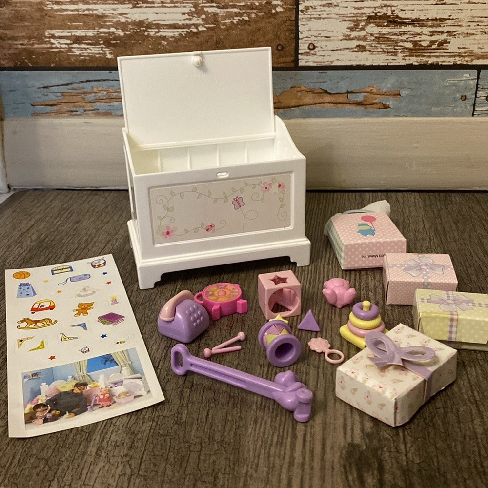 Happy Family Baby Shower Set